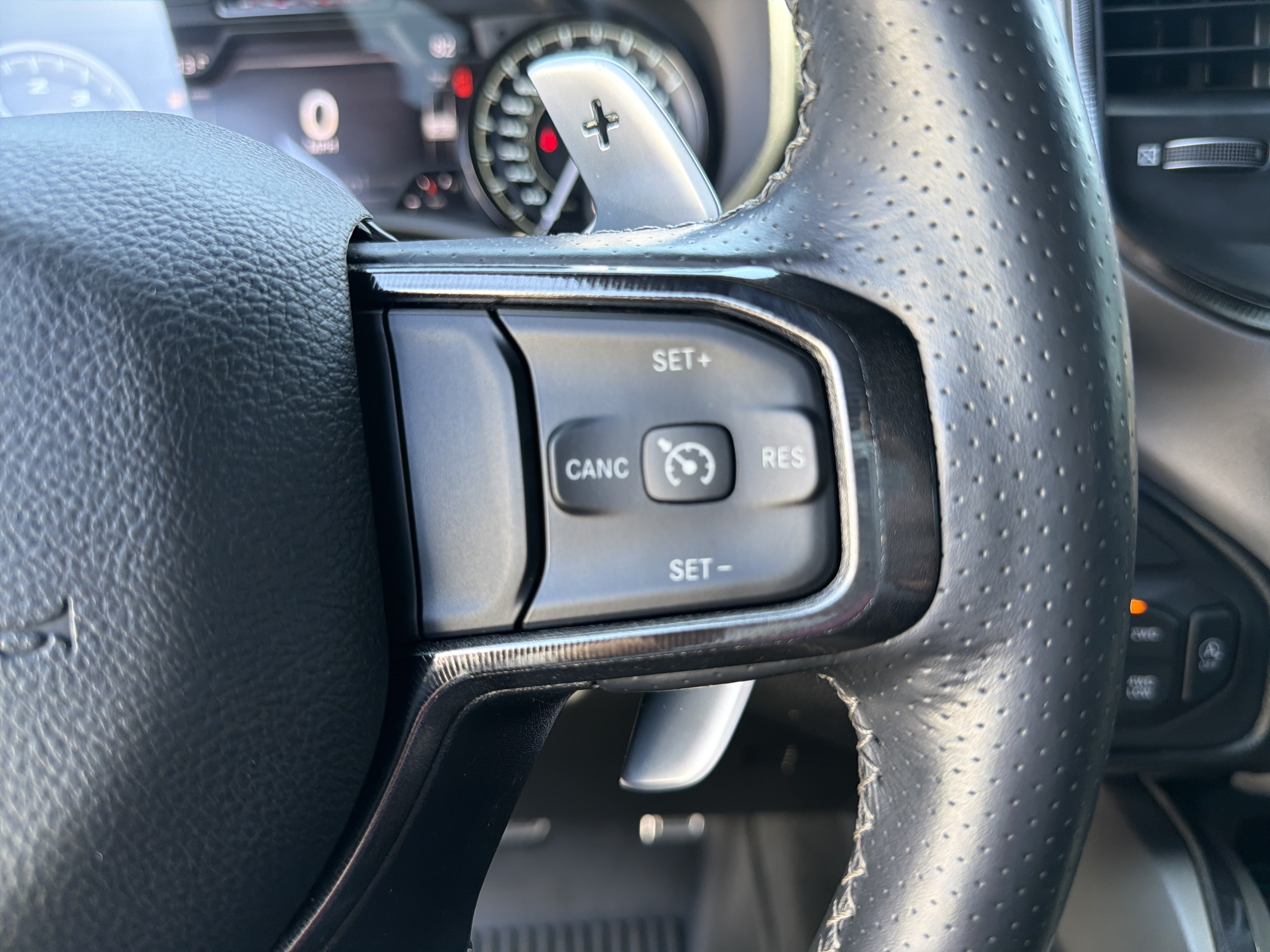 Certified 2022 RAM 1500 Laramie AWD/4WD image 28