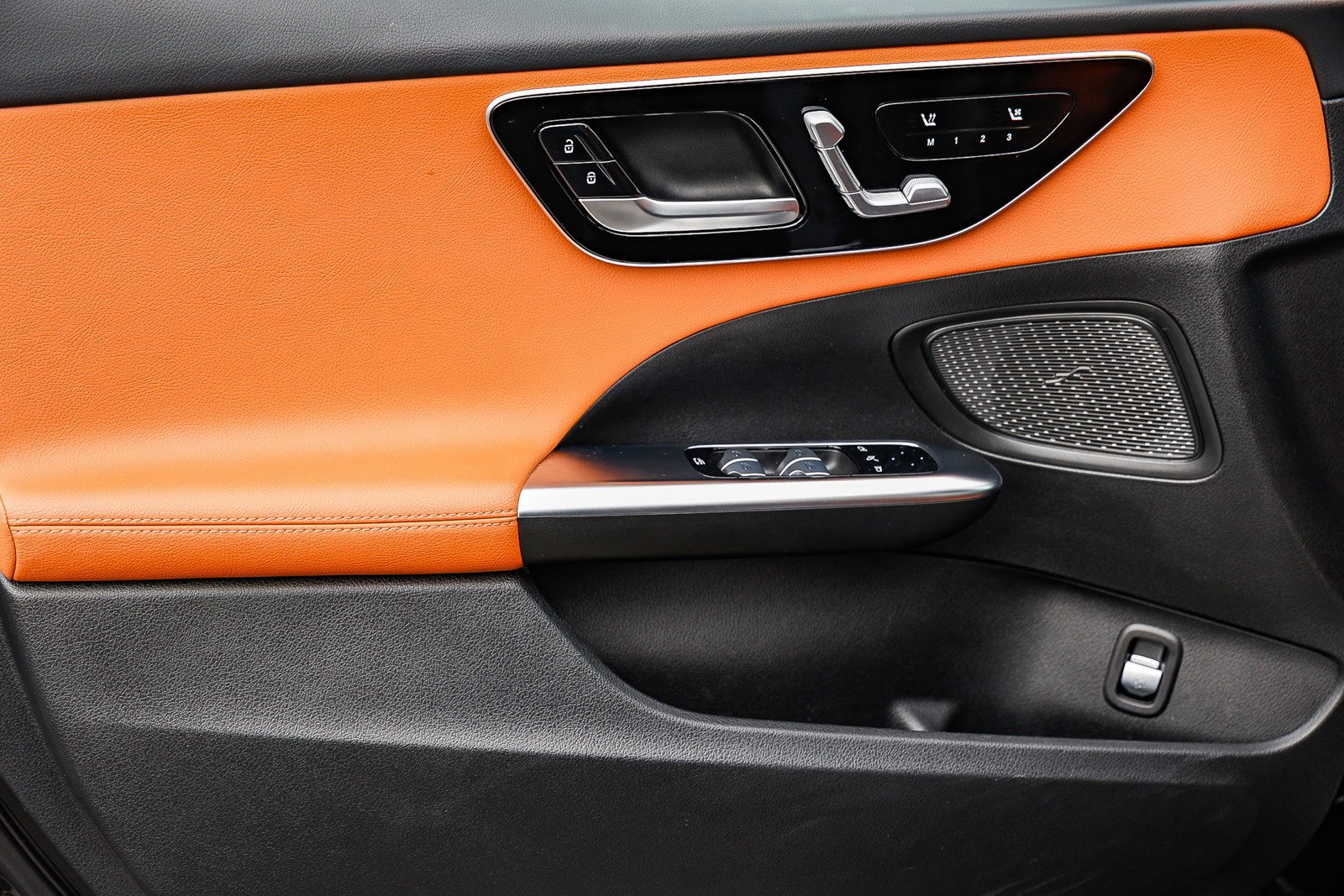 Certified 2025 Mercedes-Benz C 300 Sedan image 21