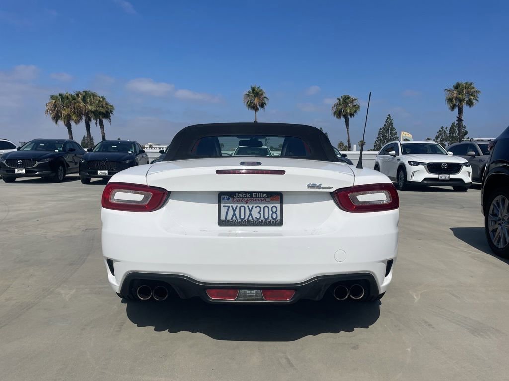 Used 2017 FIAT 124 Spider Abarth RWD image 3