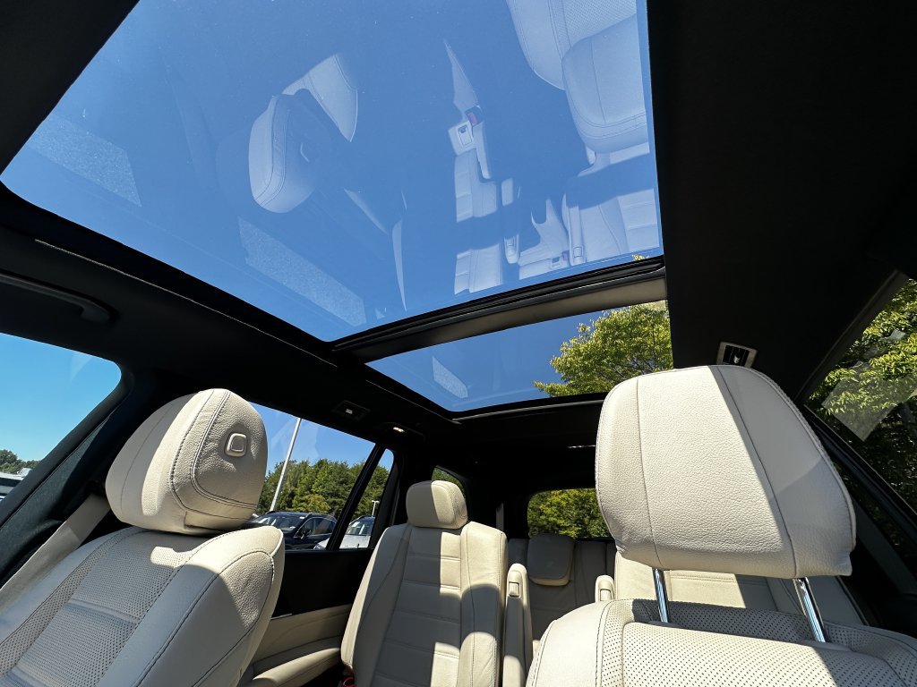 Certified 2024 Mercedes-Benz GLS 450 4MATIC image 34