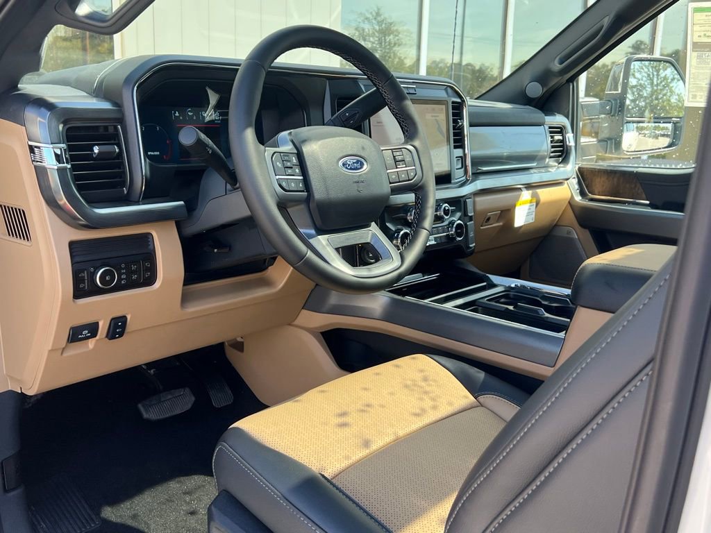 New 2025 Ford F350 Lariat w/ Lariat Ultimate Package AWD/4WD image 29