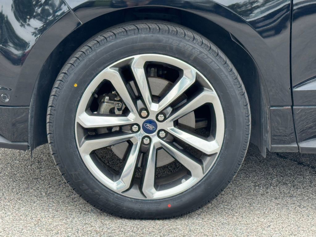 Used 2018 Ford Edge Sport w/ Equipment Group 401A AWD/4WD image 44