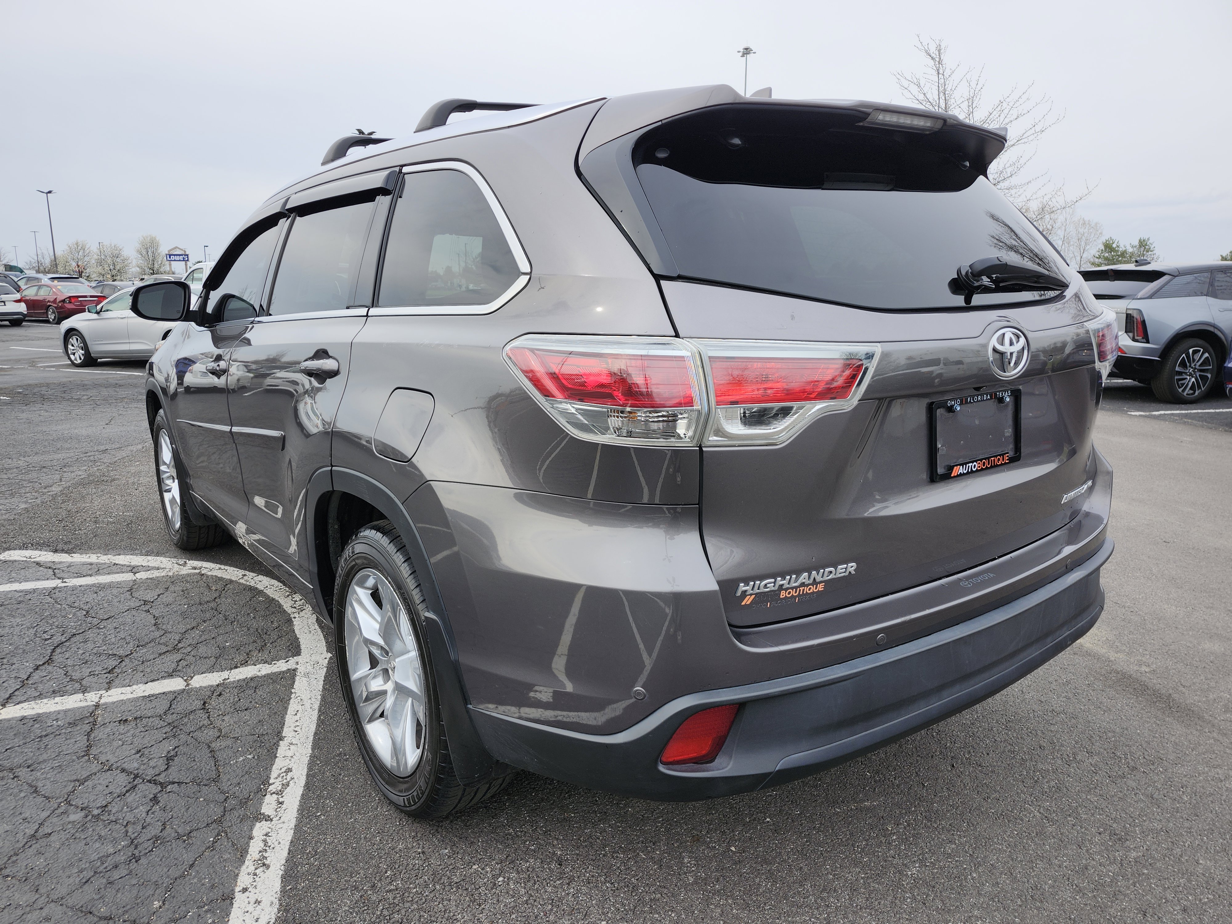 Used 2016 Toyota Highlander Limited image 15
