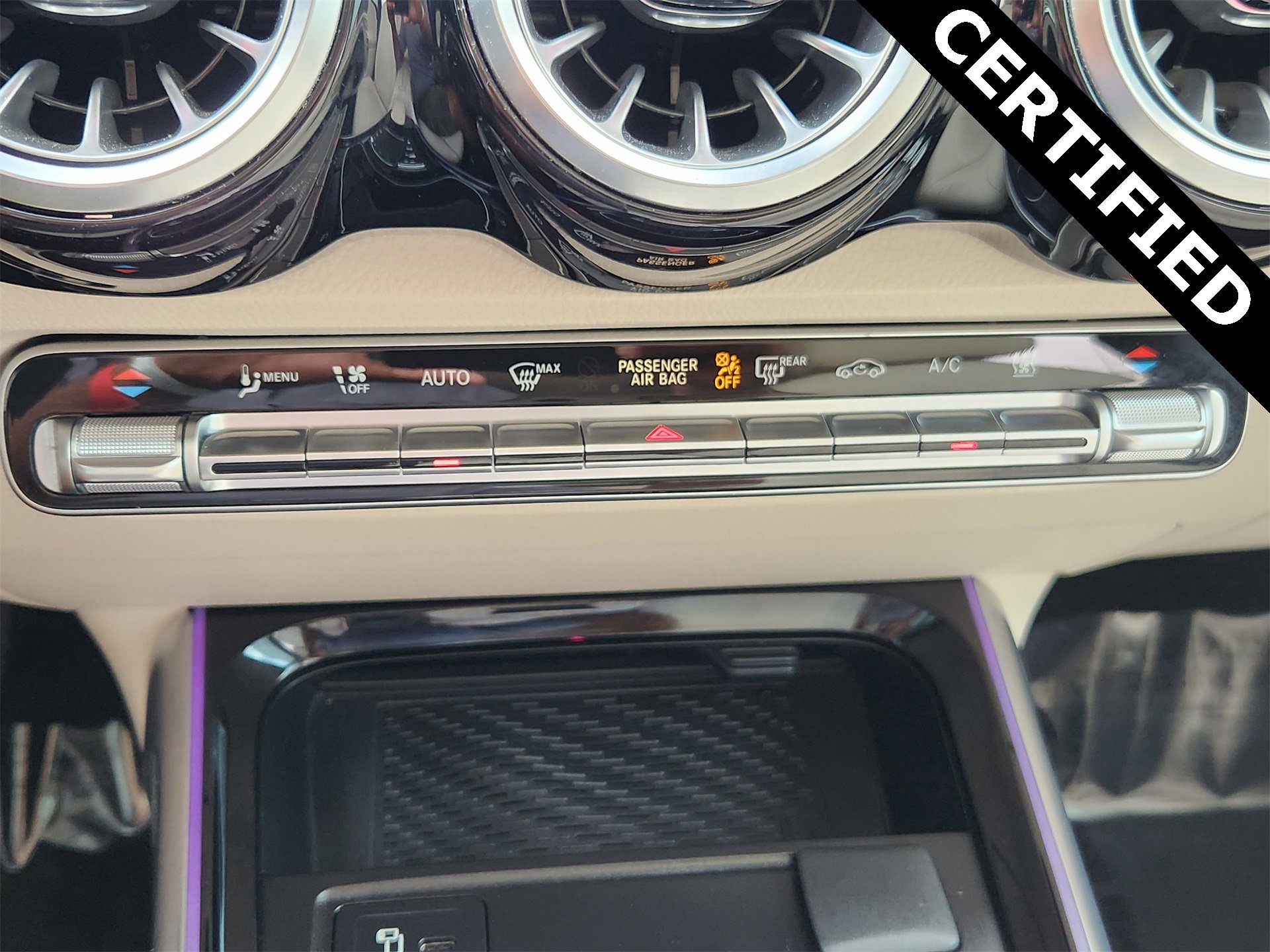 Certified 2022 Mercedes-Benz EQB 300 4MATIC image 18