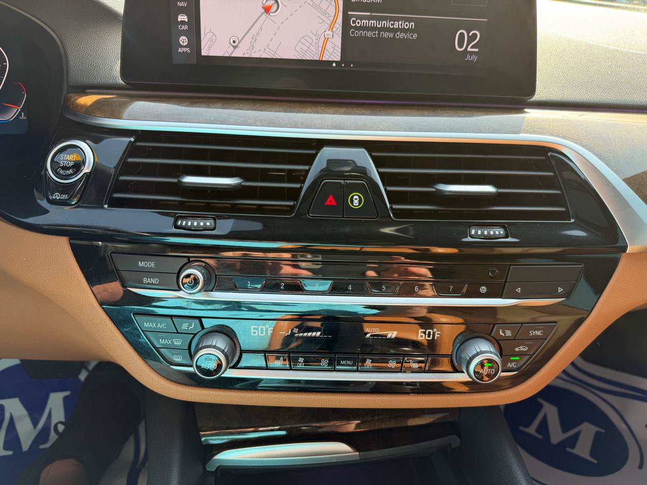 Used 2020 BMW 530i xDrive w/ Premium Package AWD/4WD image 16