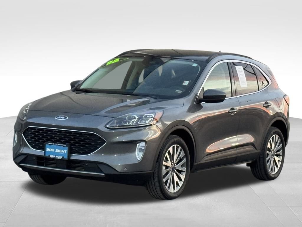 Used 2022 Ford Escape Titanium w/ Class II Trailer Tow Package image 36