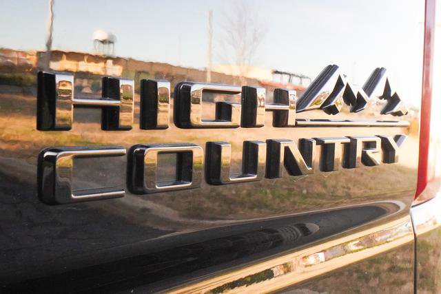 Used 2024 Chevrolet Silverado 1500 High Country w/ Midnight Edition image 42