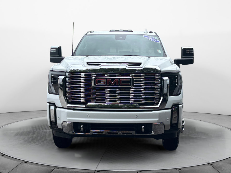 Certified 2025 GMC Sierra 3500 Denali w/ Denali Reserve Package AWD/4WD image 2
