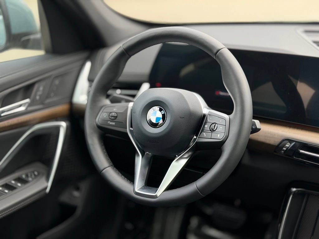 New 2026 BMW X1 xDrive28i w/ Convenience Package AWD/4WD image 11