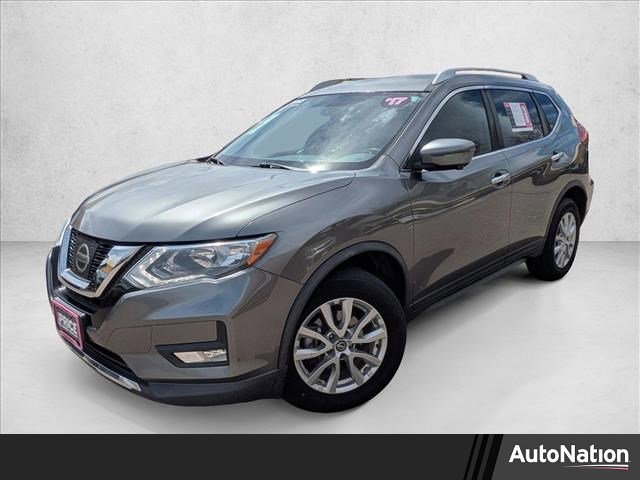 Used 2017 Nissan Rogue SV w/ SV Premium Package image 1