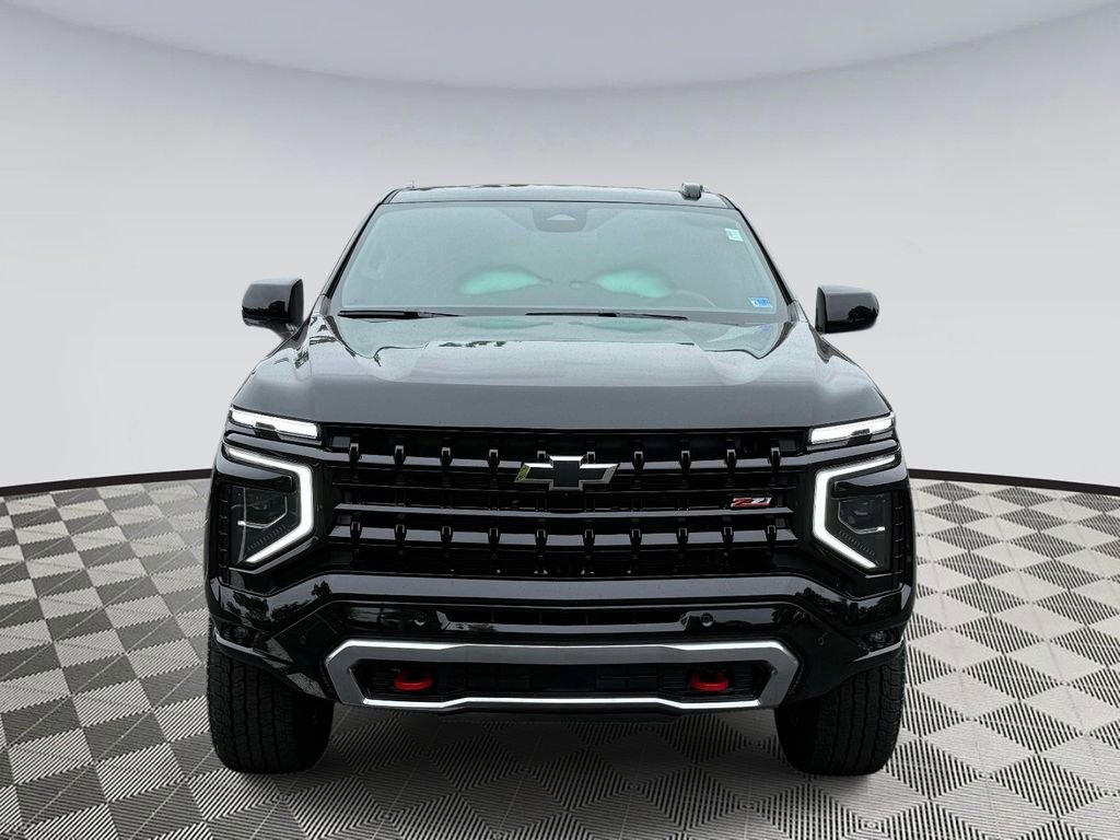 Used 2026 Chevrolet Suburban Z71 w/ Comfort Package AWD/4WD image 6