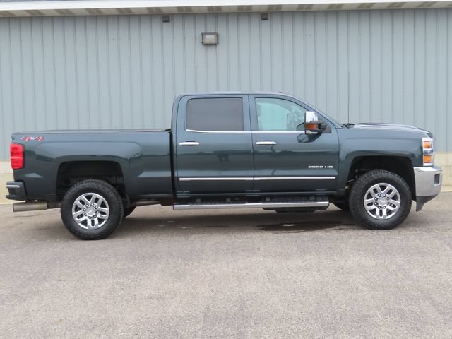 Used 2019 Chevrolet Silverado 2500 LTZ w/ Duramax Plus Package AWD/4WD image 2