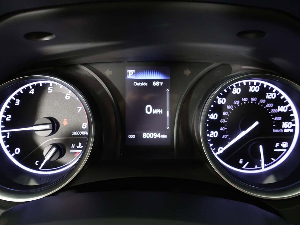 Used 2018 Toyota Camry SE image 35