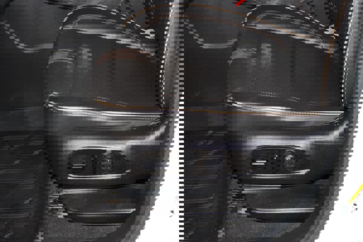 Used 2020 Chevrolet Blazer Premier w/ LPO, Floor Liner Package image 35