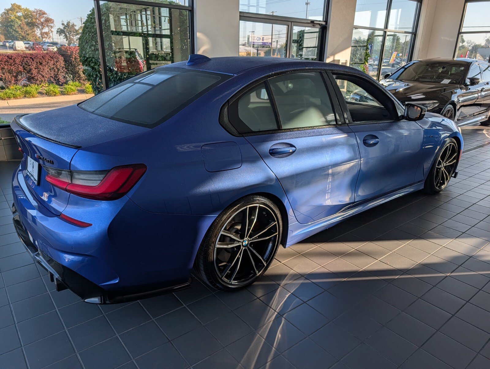 Used 2022 BMW M340i xDrive AWD/4WD image 2