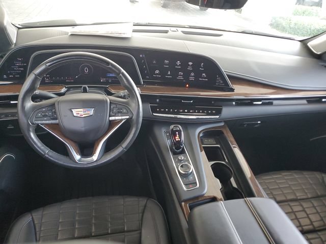 Used 2023 Cadillac Escalade Sport Platinum w/ LPO, ONYX Package AWD/4WD image 13