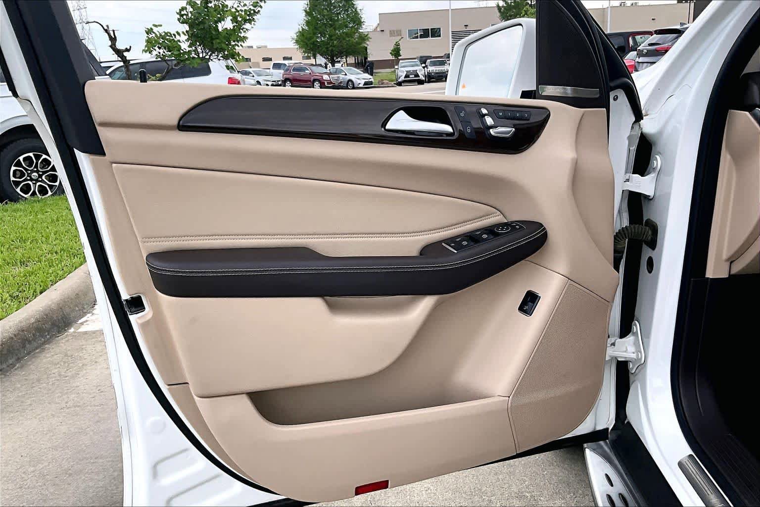 Used 2017 Mercedes-Benz GLE 350 image 22