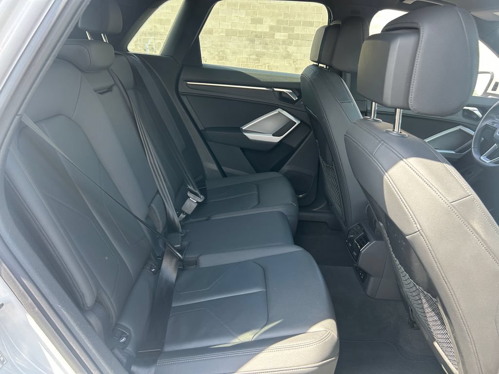 Used 2025 Audi Q3 2.0T Premium AWD/4WD image 30