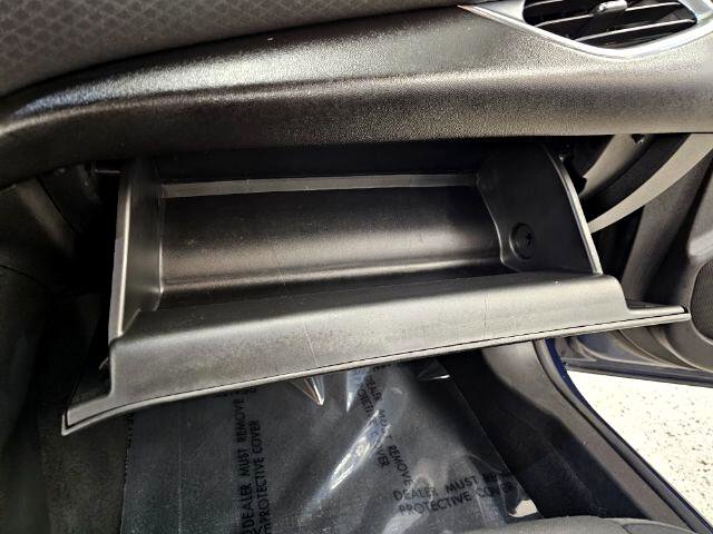 Used 2021 Chevrolet Malibu LT image 21