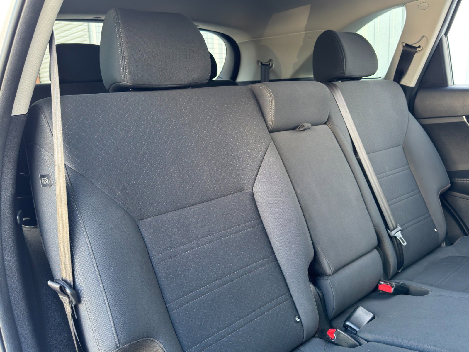 Used 2020 Kia Sorento S image 33