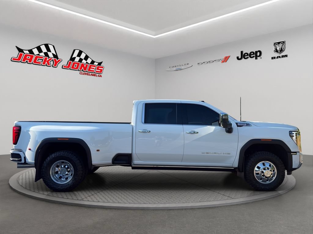 Used 2026 GMC Sierra 3500 Denali w/ Denali Reserve Package AWD/4WD image 12