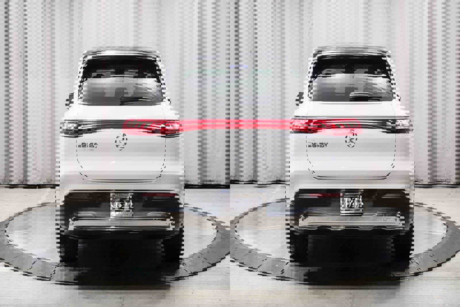 Certified 2023 Mercedes-Benz EQS 450+ SUV image 3