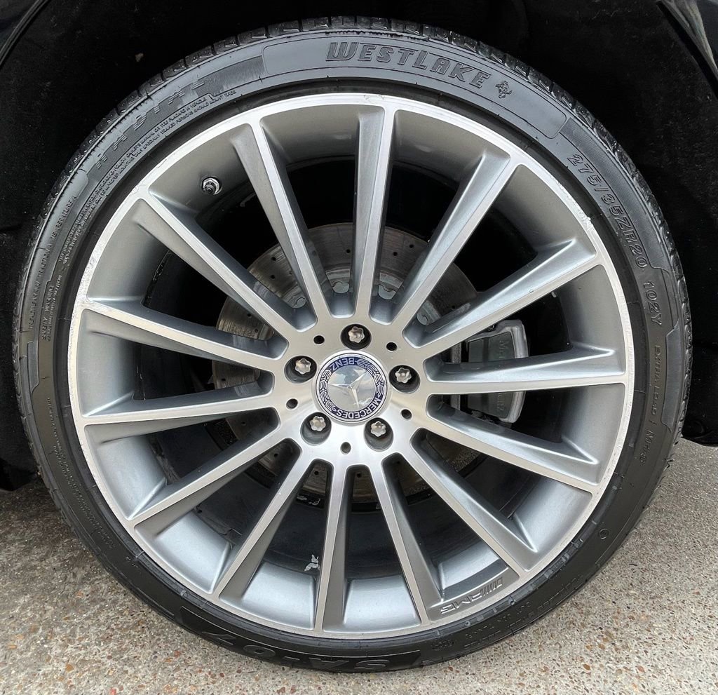Used 2015 Mercedes-Benz S 550 Sedan image 15