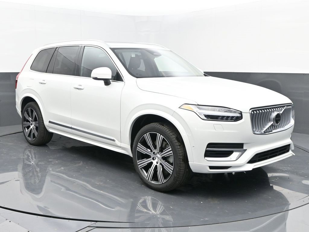 New 2025 Volvo XC90 T8 Plus w/ Protection Package Premier image 1