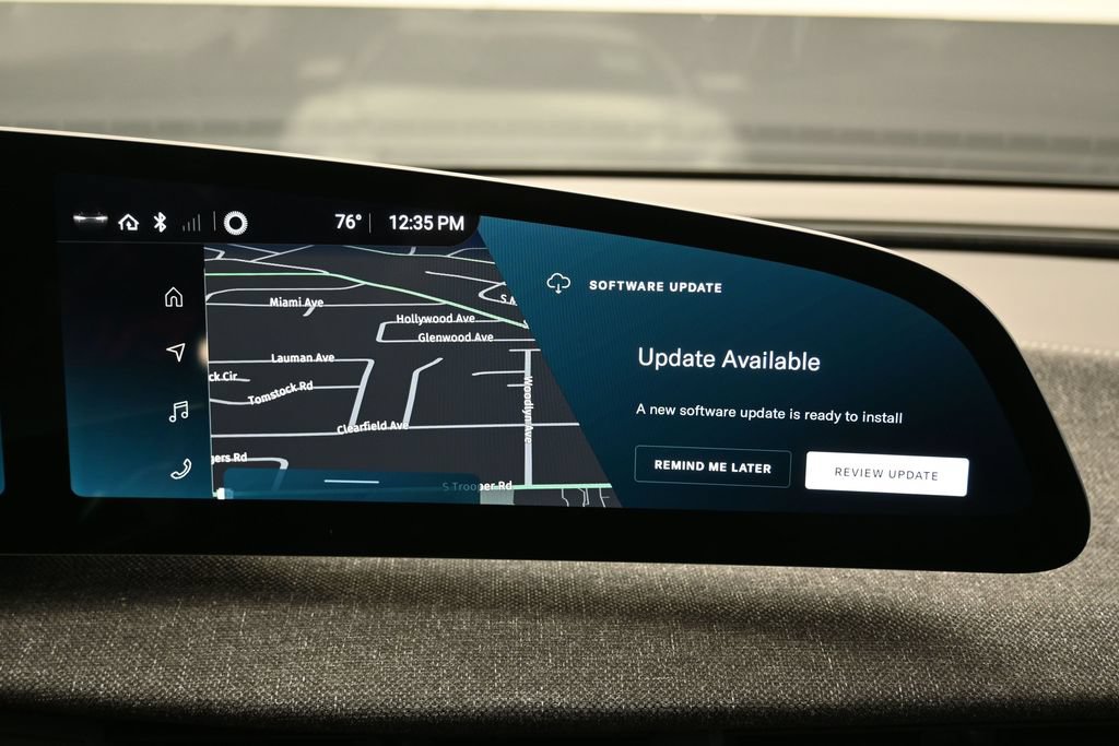 Used 2023 Lucid Air Pure AWD/4WD image 26