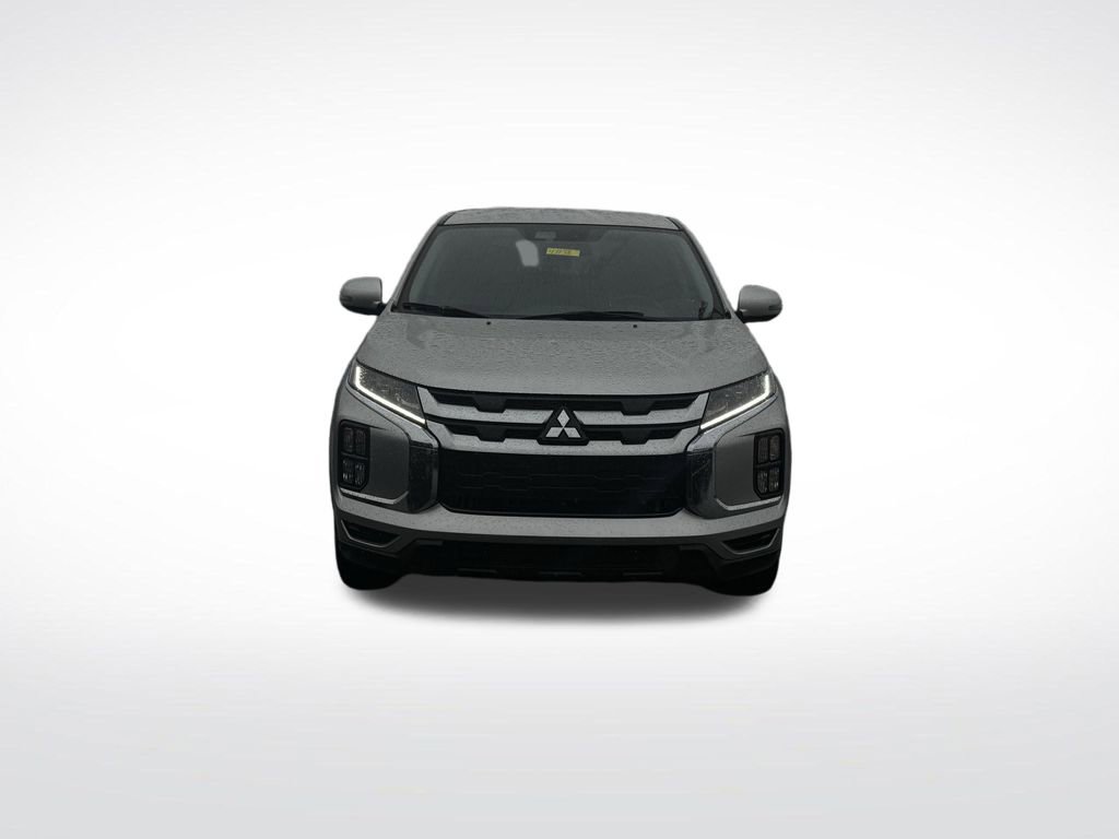 Used 2024 Mitsubishi Outlander Sport SE image 3
