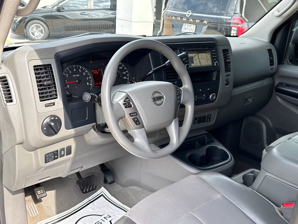 Used 2021 Nissan NV 3500 SV image 19