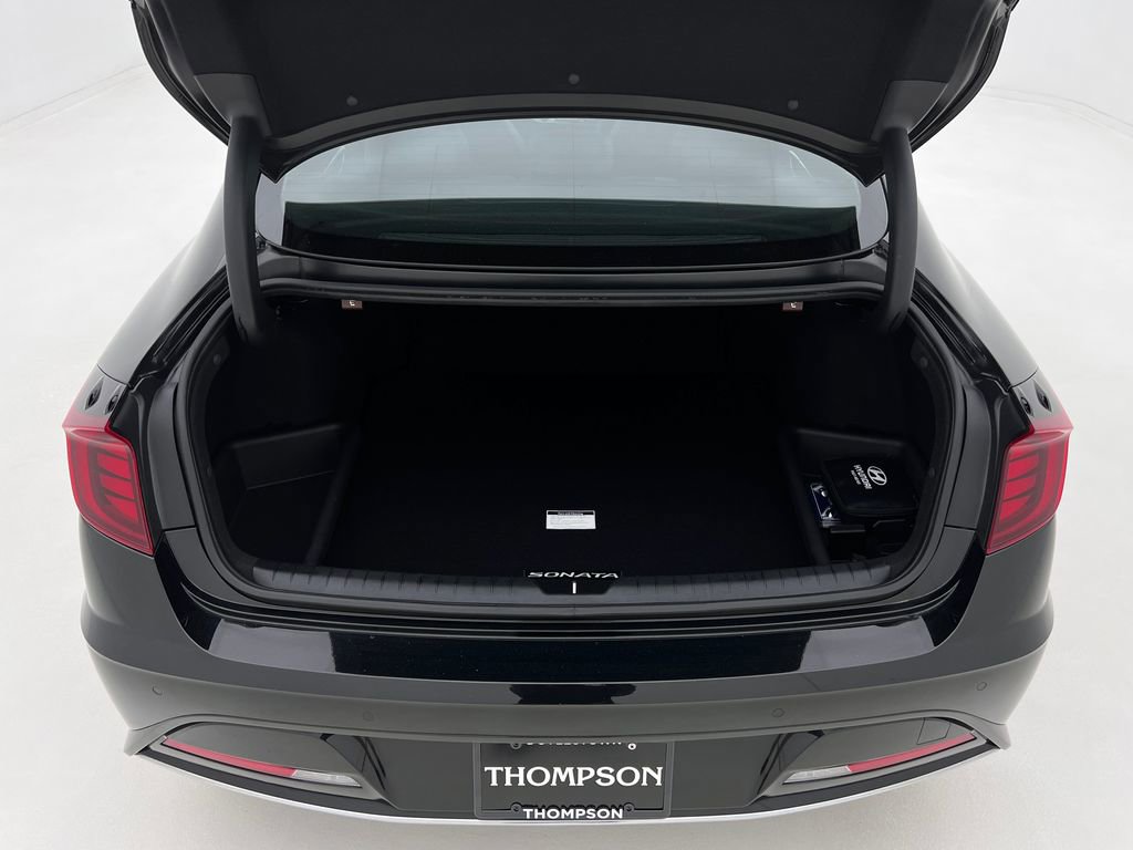 Used 2022 Hyundai Sonata Limited w/ Cargo Package image 24