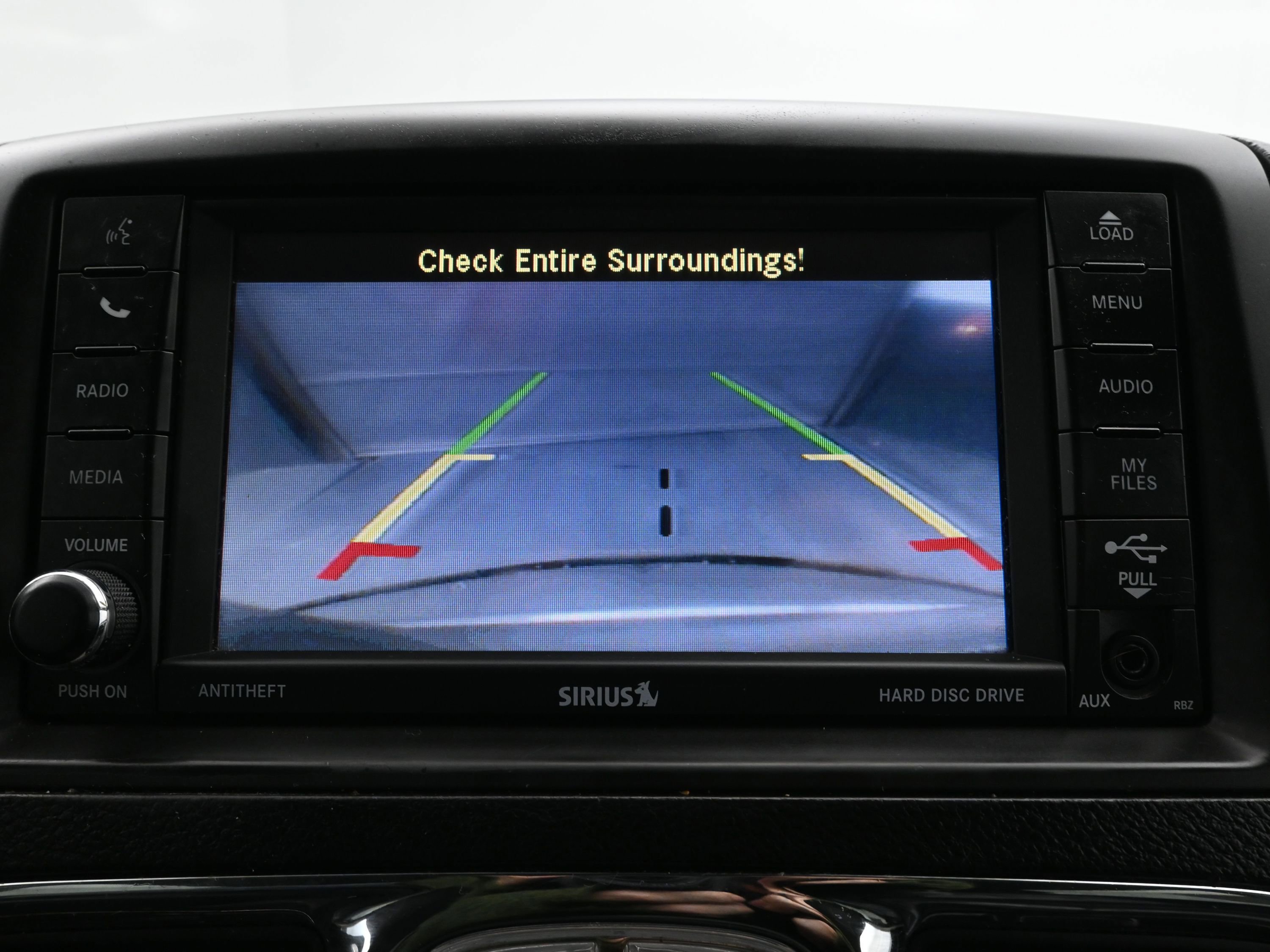 Used 2013 Chrysler Town & Country Touring image 16