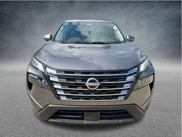 Used 2024 Nissan Rogue SV FWD image 2