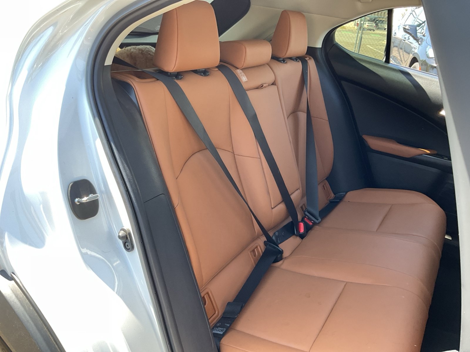 Used 2022 Lexus UX 250h w/ Accessory Package (Z2) AWD/4WD image 20