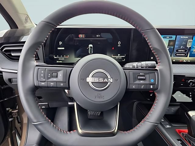 New 2026 Nissan Kicks SR w/ Cold Weather Package AWD/4WD image 13