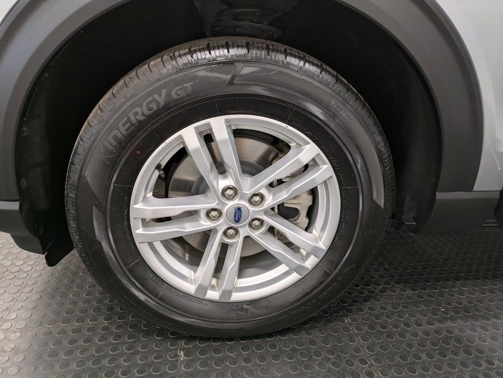 Used 2022 Ford Explorer XLT w/ Class IV Trailer Tow Package image 7