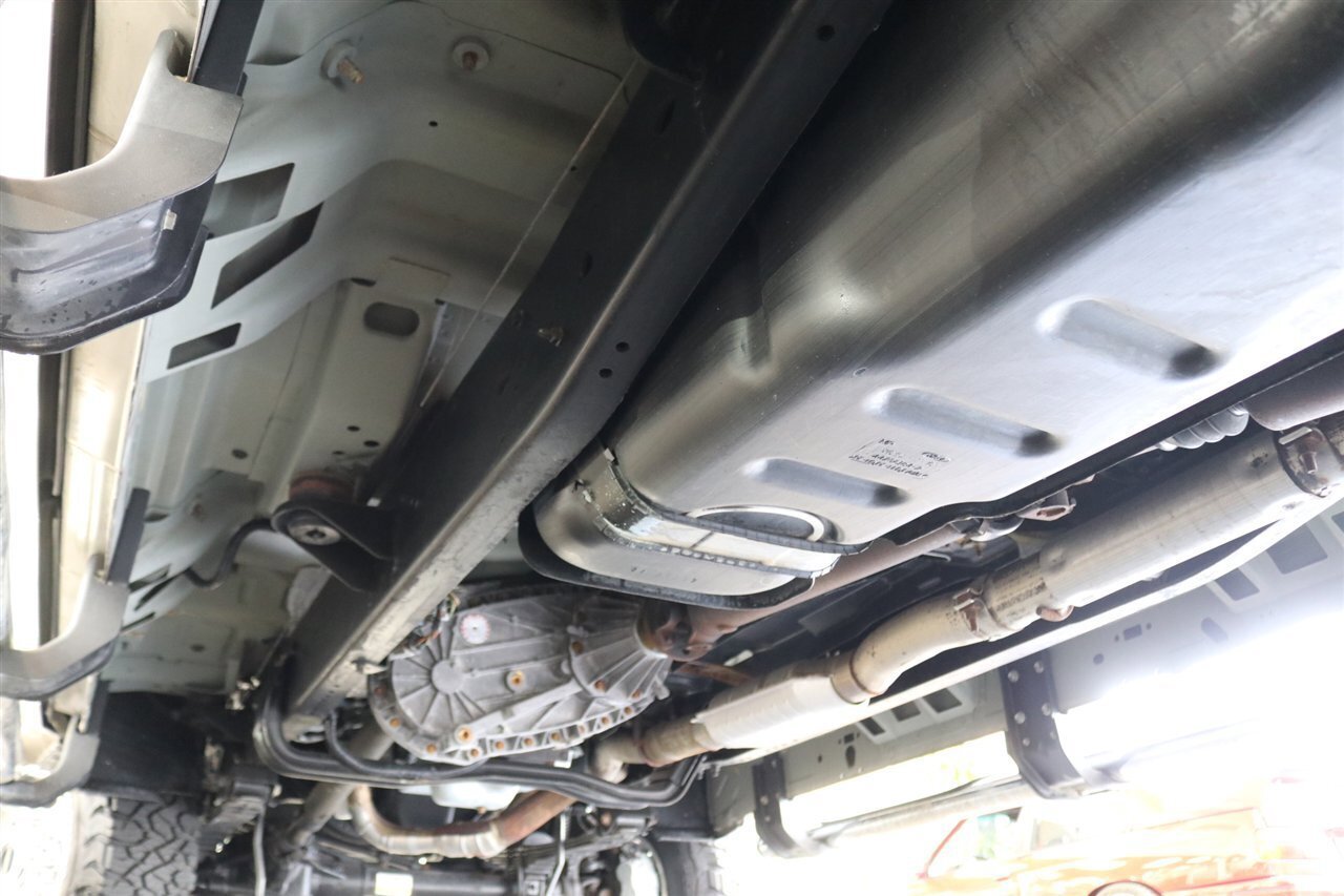 Used 2003 Ford F250 Lariat AWD/4WD image 23