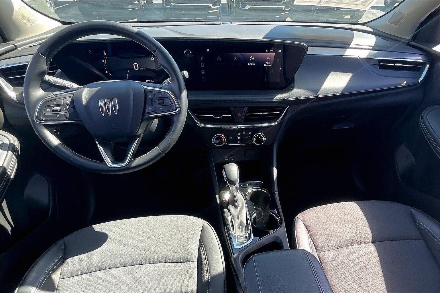 Used 2025 Buick Encore GX Preferred AWD/4WD image 17