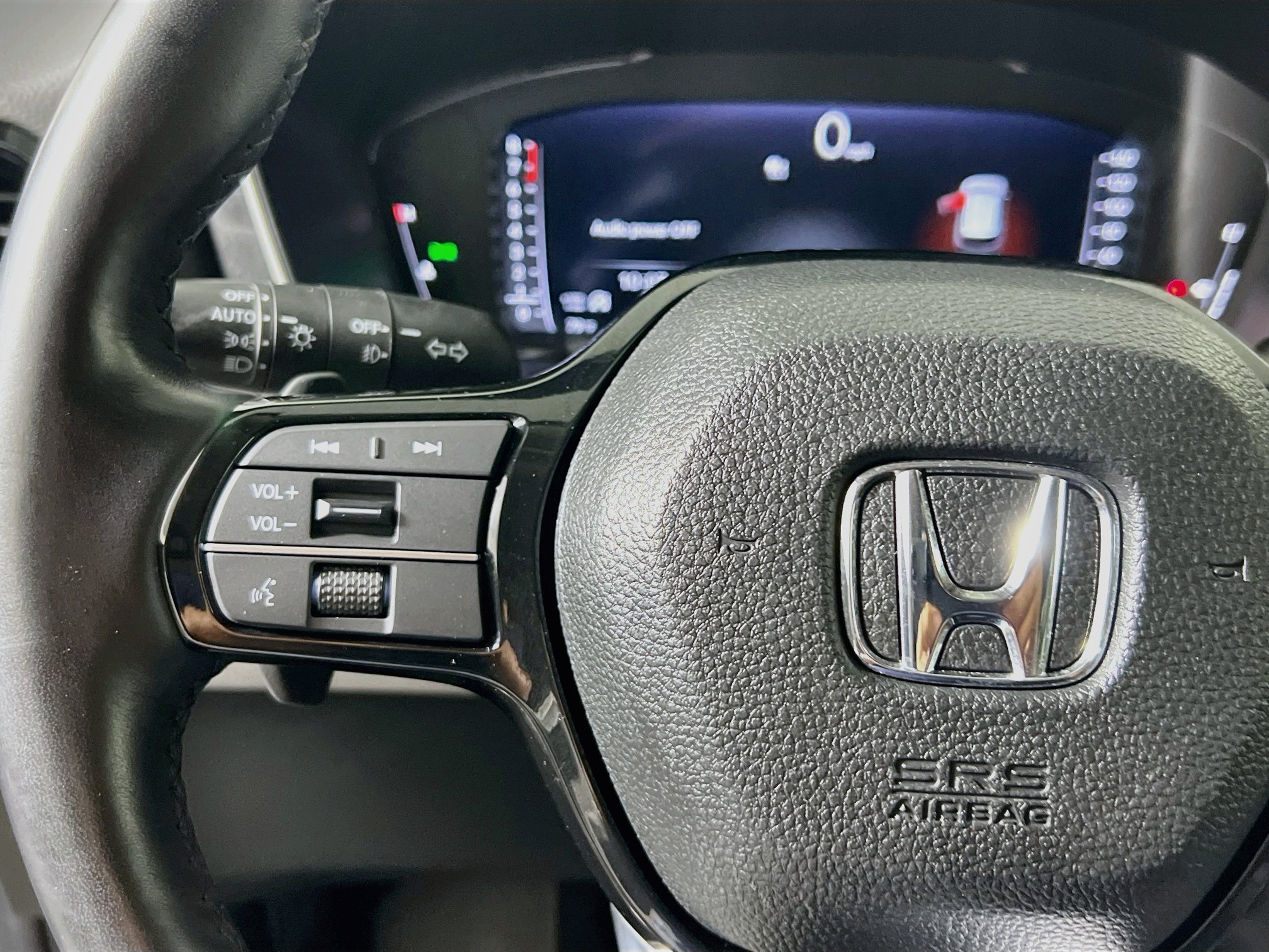 Used 2025 Honda Pilot Elite image 18