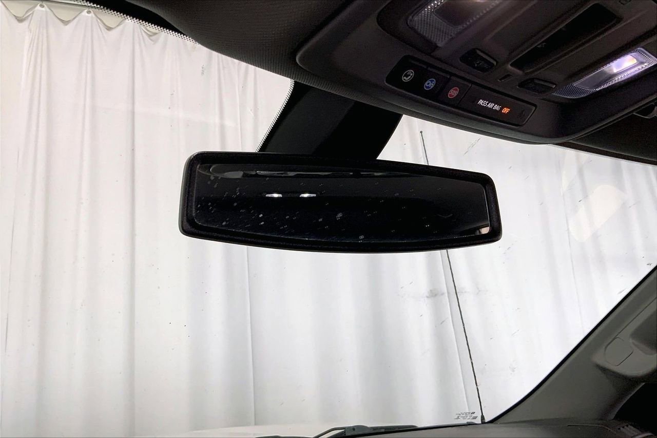 Used 2021 GMC Sierra 1500 SLT w/ SLT Convenience Package RWD image 17