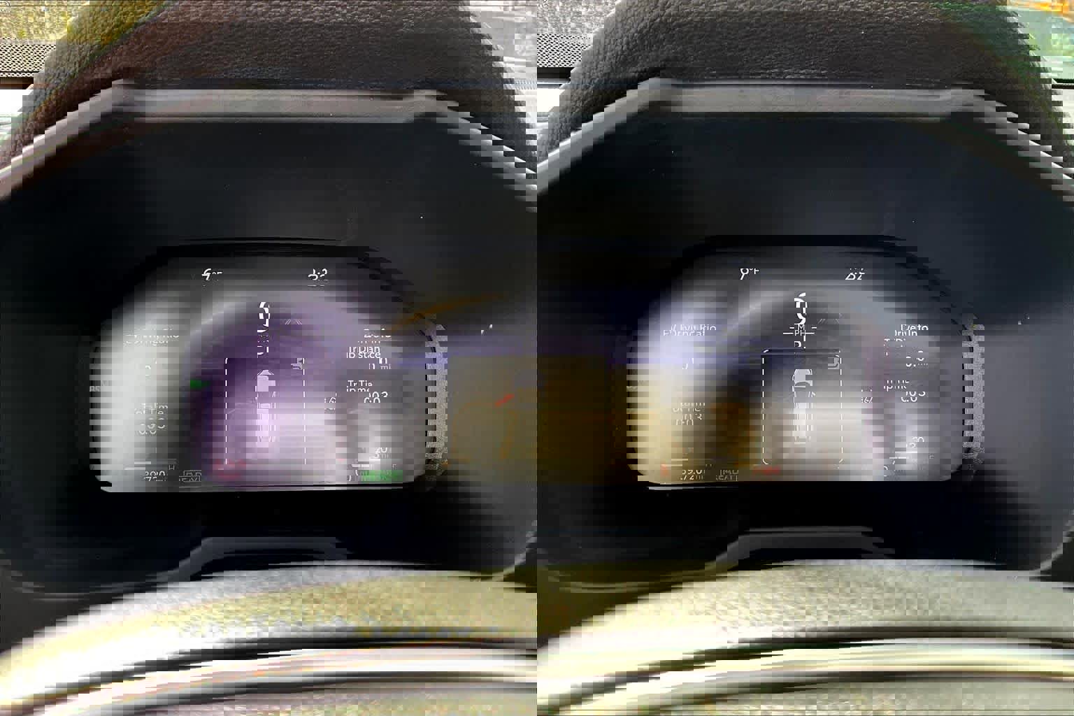 Used 2024 Toyota RAV4 XSE w/ Advanced Technology Package image 25