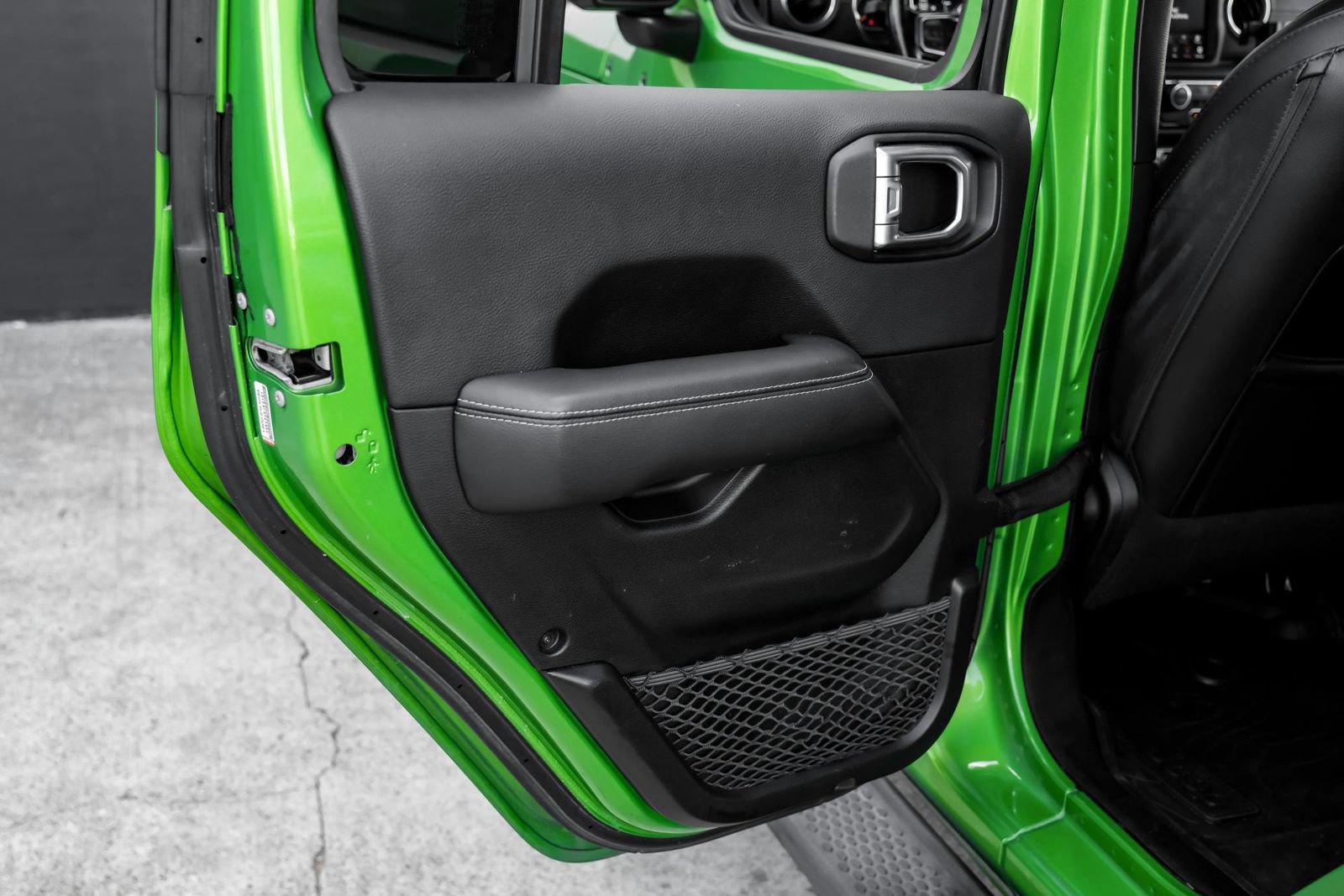 Used 2019 Jeep Wrangler Unlimited Sahara AWD/4WD image 43