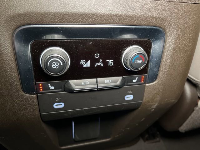 Used 2024 Chevrolet Tahoe Z71 w/ Z71 Off-Road Package AWD/4WD image 55