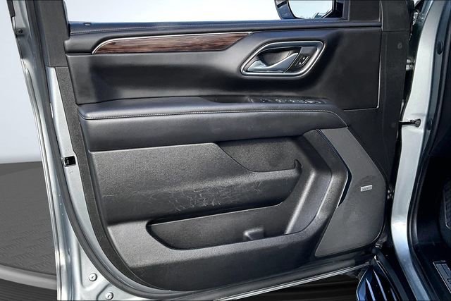 Used 2023 Chevrolet Tahoe LT w/ Luxury Package image 20