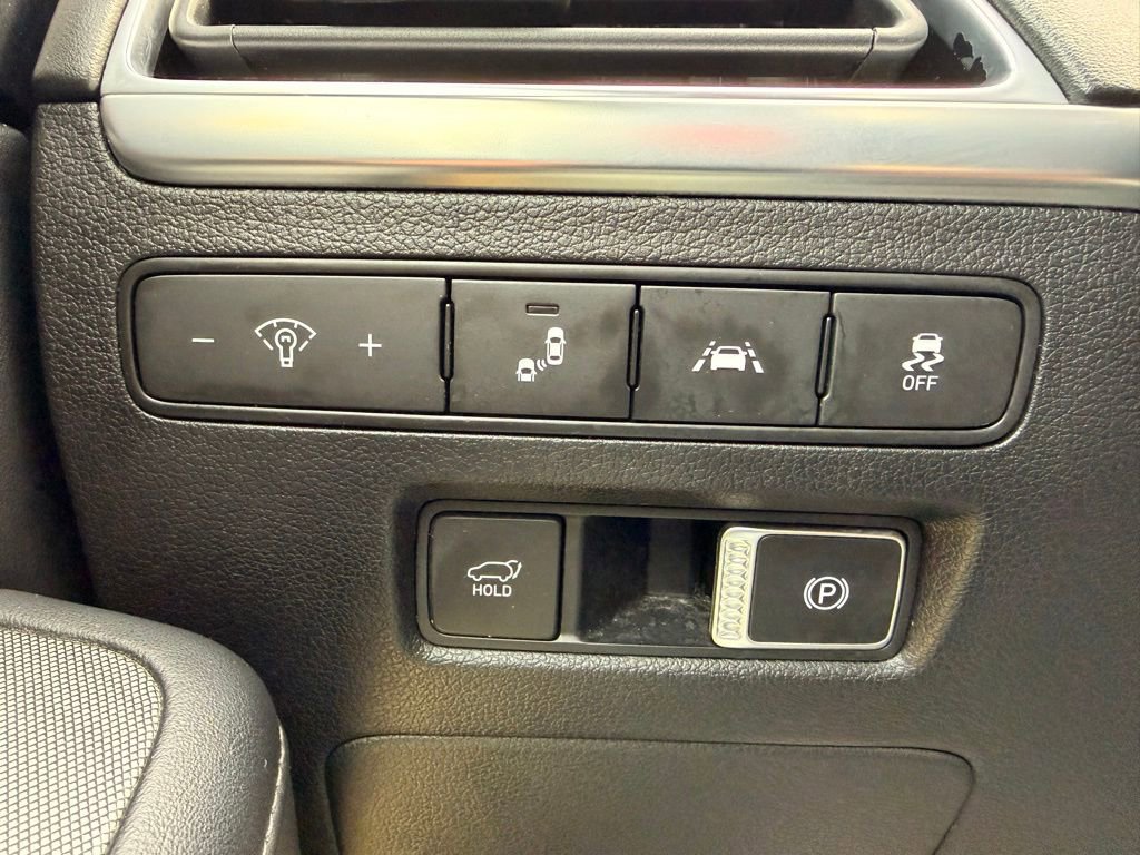 Used 2021 Hyundai Palisade Limited image 34