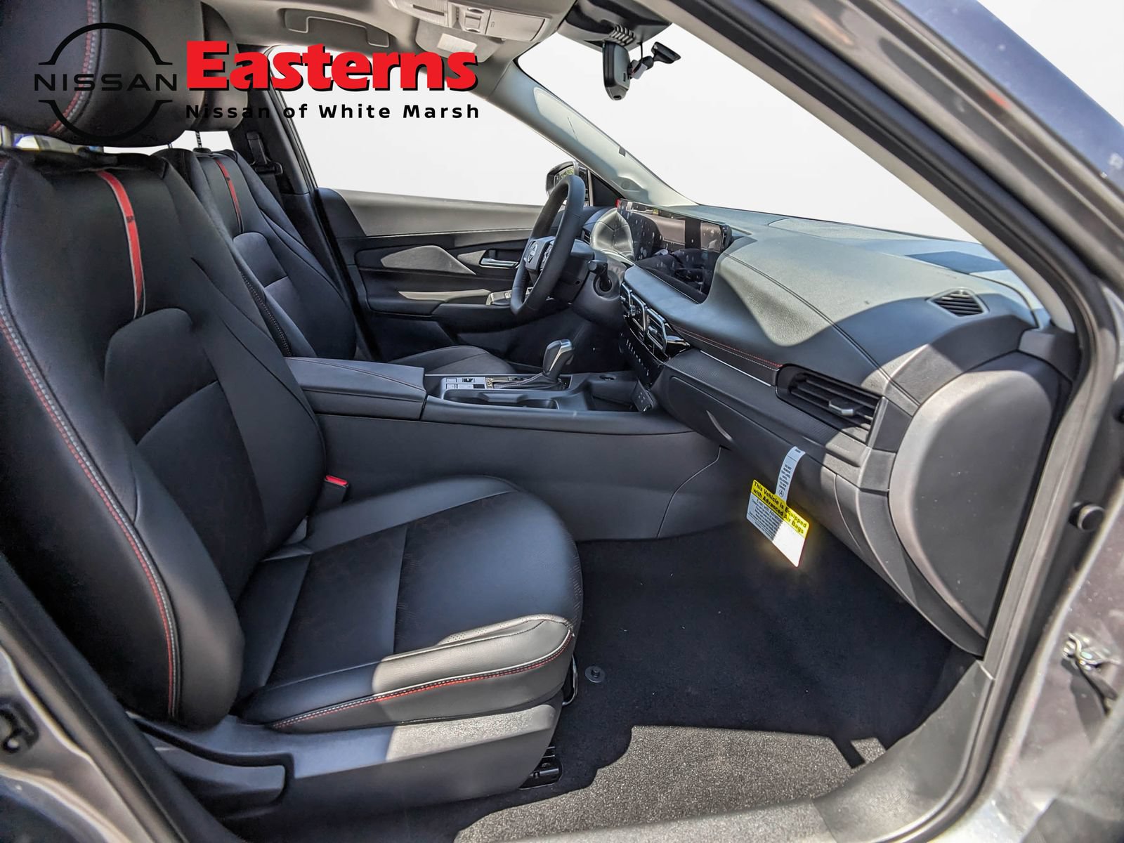 New 2026 Nissan Sentra SR w/ SR Premium Package FWD image 23