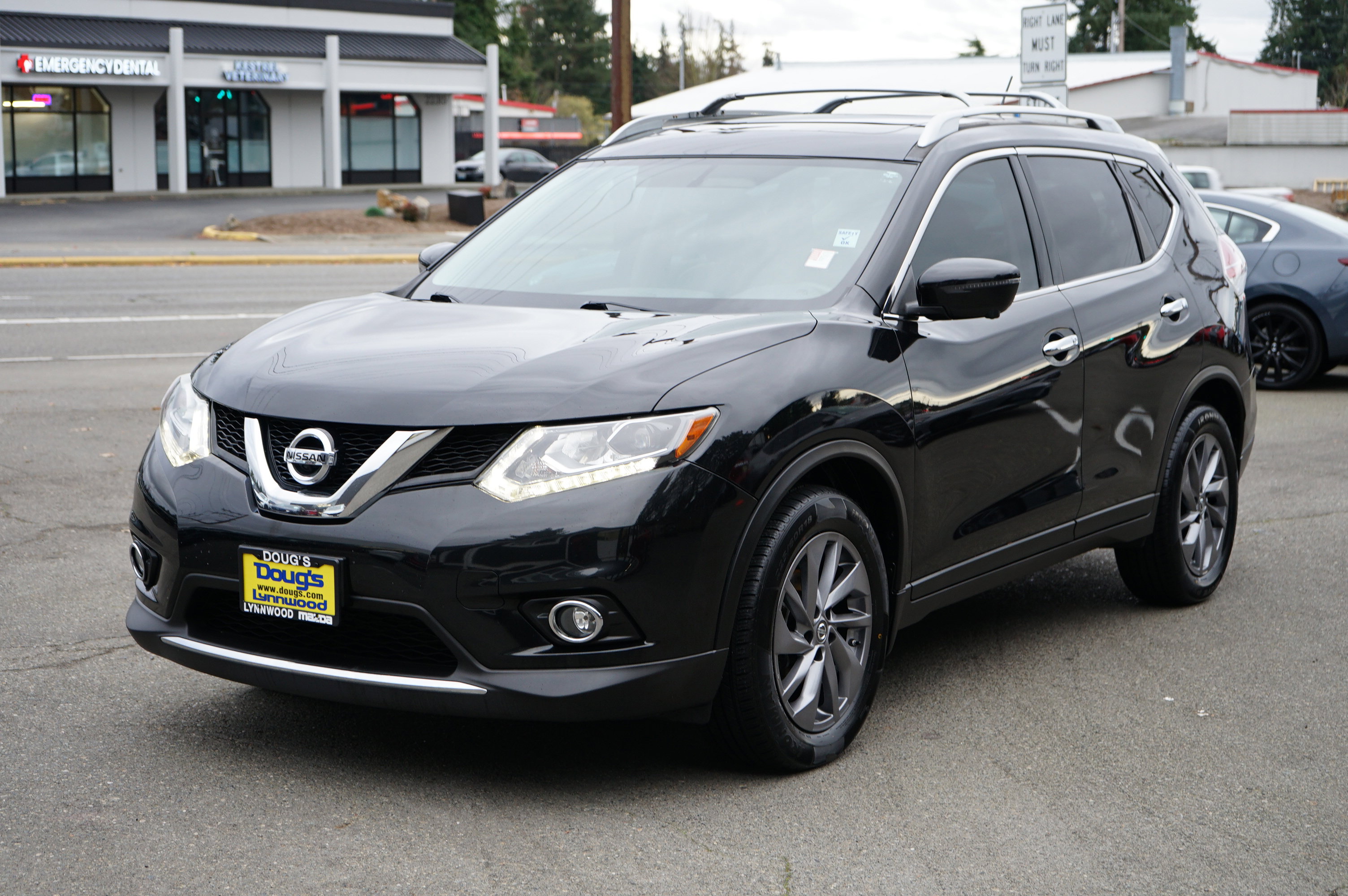 Used 2016 Nissan Rogue SL w/ SL Premium Package image 8