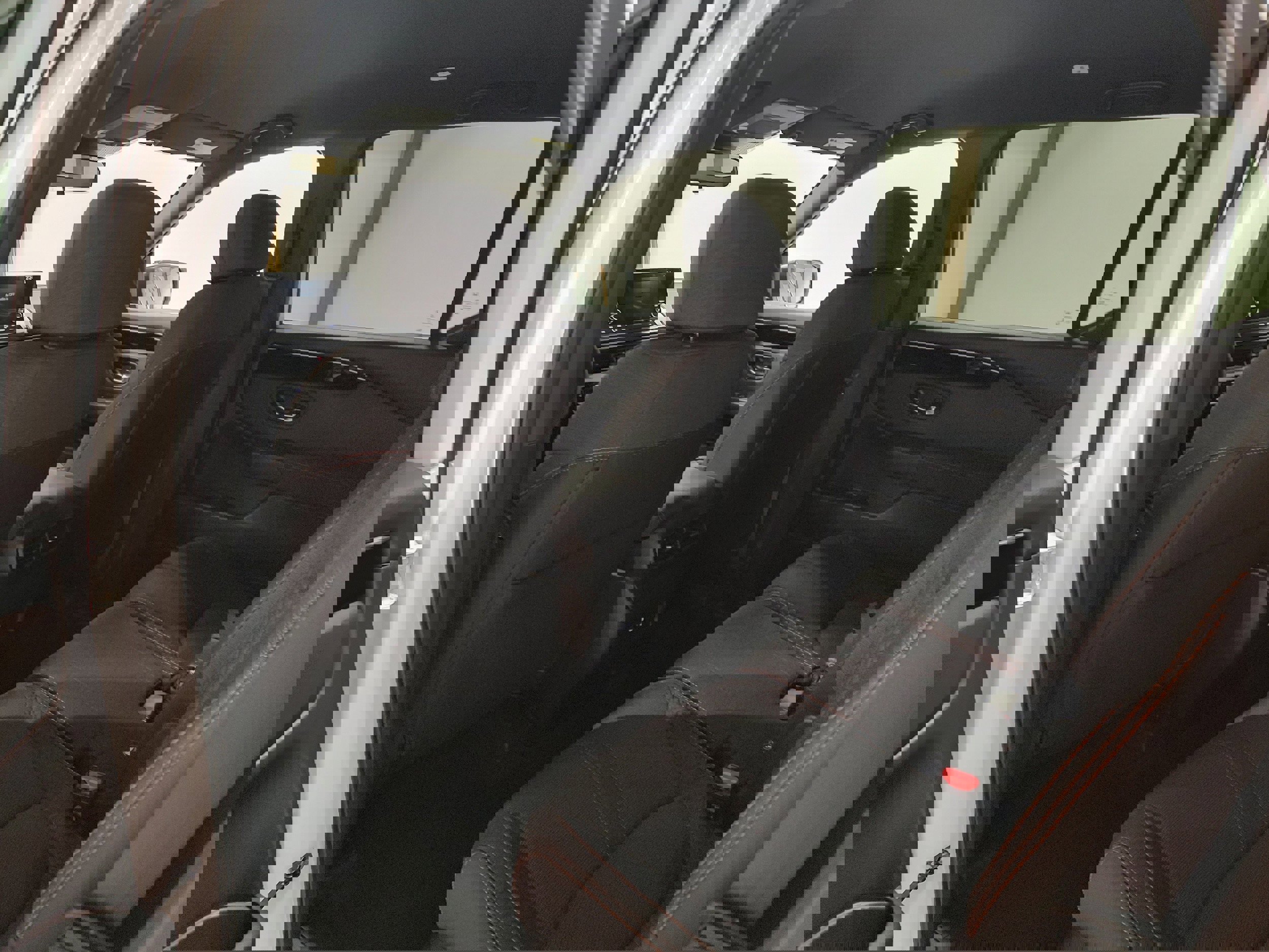 New 2025 Honda Pilot Sport image 11