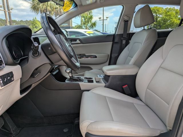 Used 2021 Kia Sportage EX FWD image 17